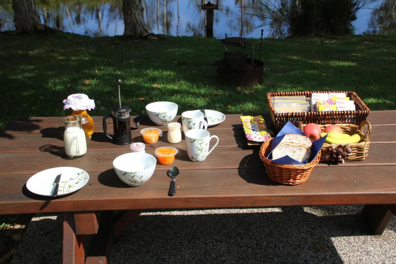 Salamander Bay Bed And Breakfast 외부 사진